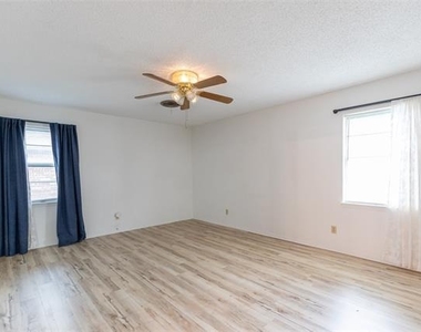 3409 High Meadows Drive - Photo Thumbnail 20