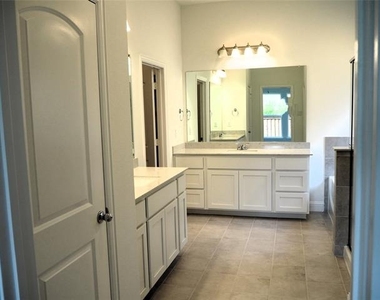 2201 Yellowhammer Road - Photo Thumbnail 14