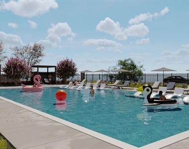 1029 Fallgate Drive - Photo Thumbnail 20