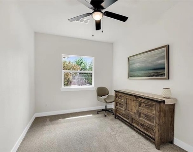 5206 Slate Street - Photo Thumbnail 26