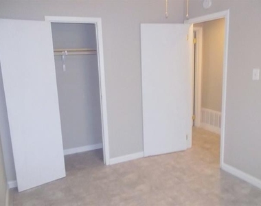 1502 Cardinal Drive - Photo Thumbnail 5