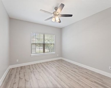 13609 W Pinnacle Circle - Photo Thumbnail 14