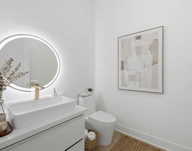 4220 Munger Avenue - Photo Thumbnail 5