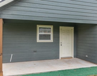 933 Rice Street - Photo Thumbnail 15