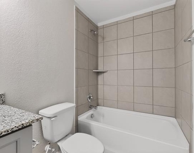 4009 Mockingbird Lane - Photo Thumbnail 25