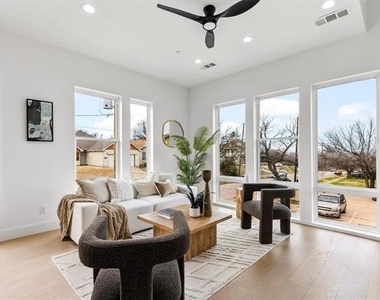 815 E 5th Avenue - Photo Thumbnail 5