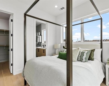 815 E 5th Avenue - Photo Thumbnail 15