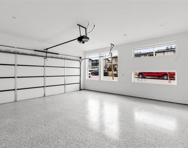 815 E 5th Avenue - Photo Thumbnail 21