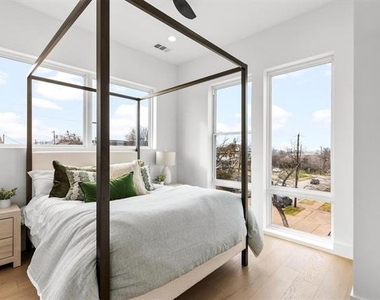 815 E 5th Avenue - Photo Thumbnail 16