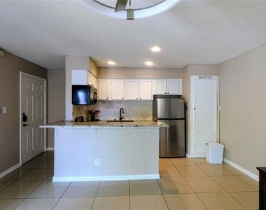 2312 Balsam Drive - Photo Thumbnail 11