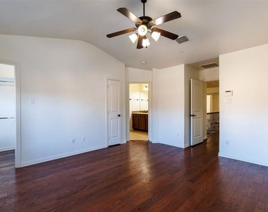 394 Teague Drive - Photo Thumbnail 32