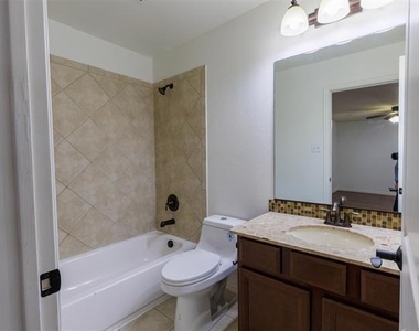 394 Teague Drive - Photo Thumbnail 26