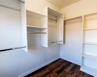 394 Teague Drive - Photo Thumbnail 33