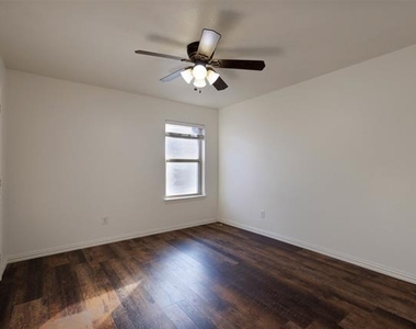 394 Teague Drive - Photo Thumbnail 22