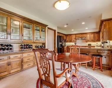 9310 Waterview Drive - Photo Thumbnail 11