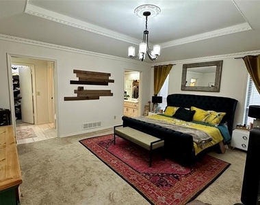 7145 Crooked Oak Drive - Photo Thumbnail 19