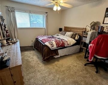 7145 Crooked Oak Drive - Photo Thumbnail 11