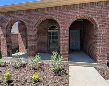 1213 Lambert Drive - Photo Thumbnail 1