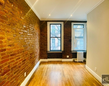 East 13th Street - Photo Thumbnail 2