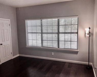 5859 Frankford Road - Photo Thumbnail 15