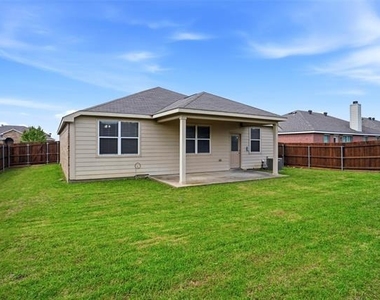 216 Meadow Ridge Drive - Photo Thumbnail 1