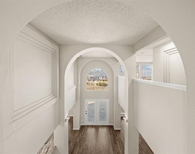 6209 San Marino Drive - Photo Thumbnail 15
