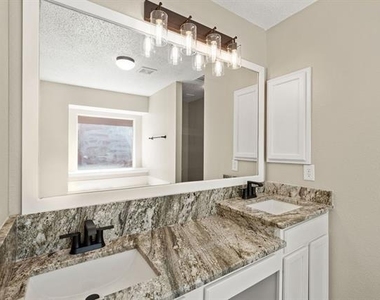 6209 San Marino Drive - Photo Thumbnail 25