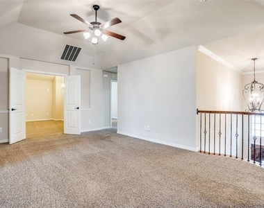 3303 Robin Trail - Photo Thumbnail 16
