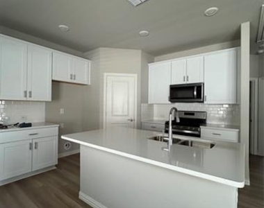 2003 Pine Stone Lane - Photo Thumbnail 8
