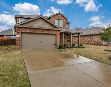 2903 Castlebend Drive - Photo Thumbnail 1