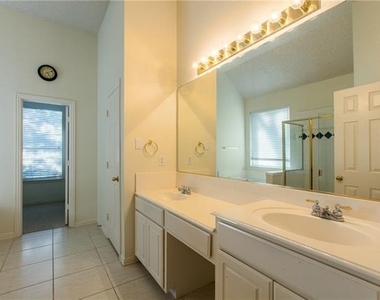 8216 Spring Valley Lane - Photo Thumbnail 16