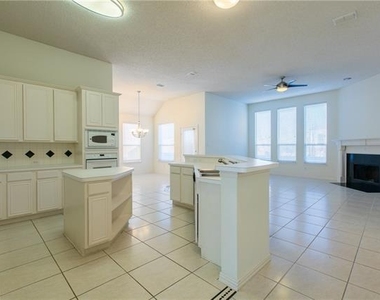 8216 Spring Valley Lane - Photo Thumbnail 6