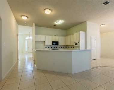 8216 Spring Valley Lane - Photo Thumbnail 4