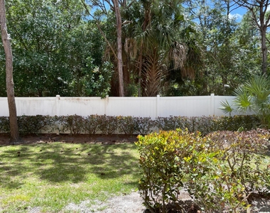 5064 Se Mariner Garden Circle - Photo Thumbnail 9
