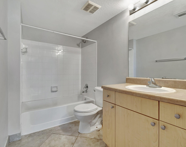 116 Villa Circle - Photo Thumbnail 20