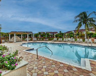116 Villa Circle - Photo Thumbnail 29