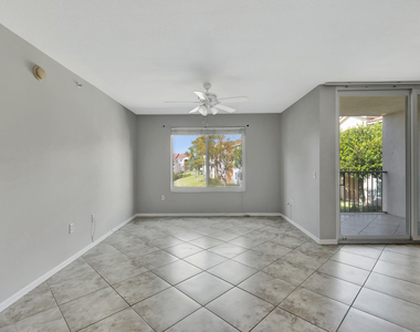 116 Villa Circle - Photo Thumbnail 6