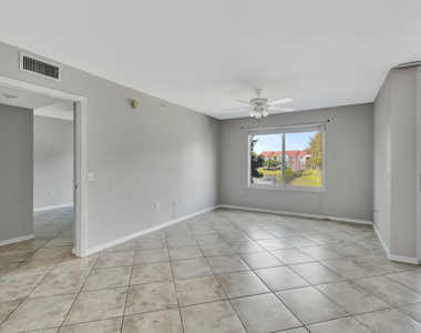 116 Villa Circle - Photo Thumbnail 11