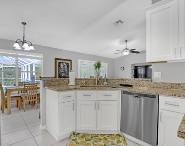 133 Black Olive Crescent - Photo Thumbnail 18
