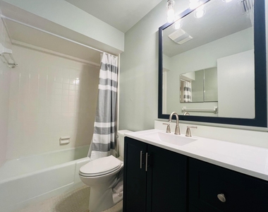 315 Venetian Drive - Photo Thumbnail 26