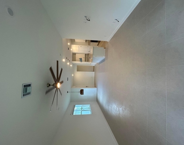 1769 Se Crosswood Way - Photo Thumbnail 5
