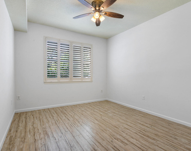 10103 W Myrtlewood Cir Circle W - Photo Thumbnail 15