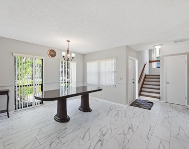 9364 Ketay Circle - Photo Thumbnail 5