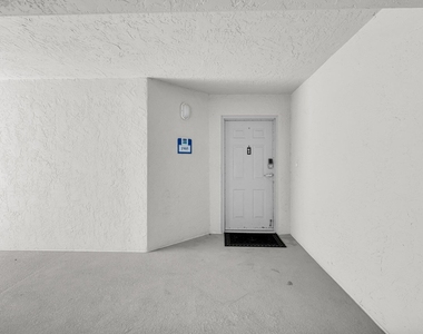 5049 N Hwy A1a - Photo Thumbnail 36
