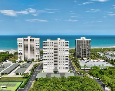 5049 N Hwy A1a - Photo Thumbnail 39