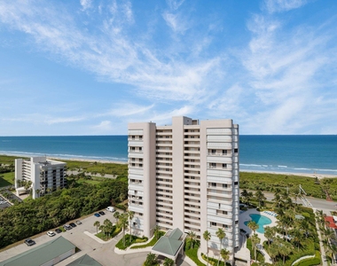 5049 N Hwy A1a - Photo Thumbnail 2
