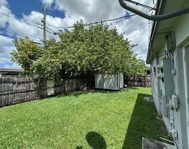 2601 Nw 64th Terrace - Photo Thumbnail 13