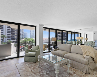 4200 N Ocean Drive - Photo Thumbnail 10