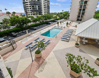 4200 N Ocean Drive - Photo Thumbnail 5