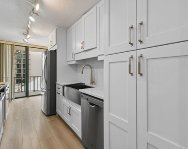 4200 N Ocean Drive - Photo Thumbnail 29